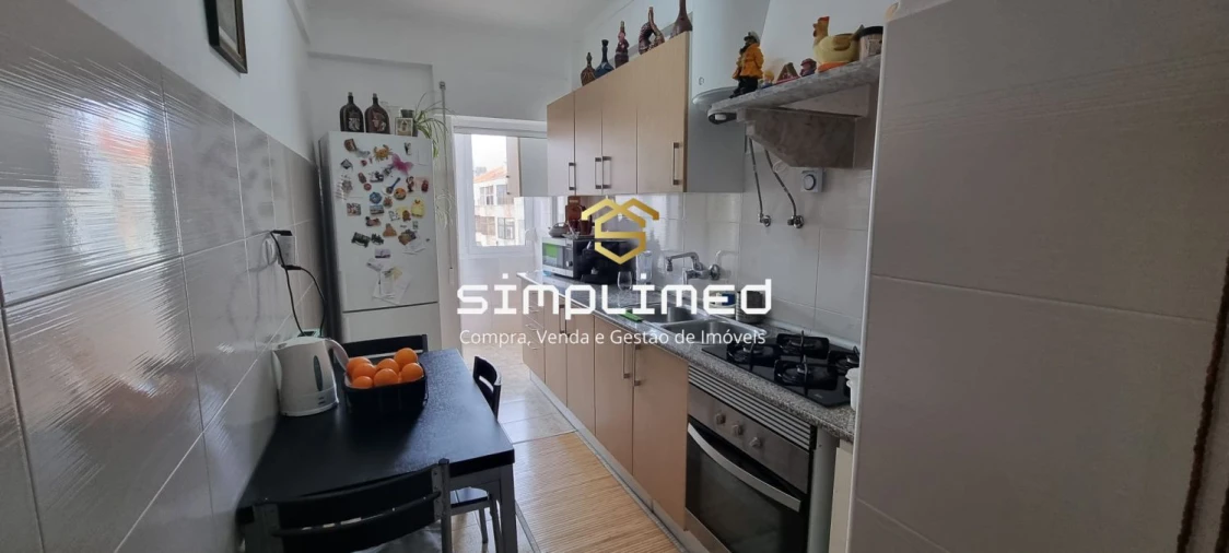 Apartamento T2 para Arrendamento em Alto do Seixalinho, Santo André e Verderena Foto 2