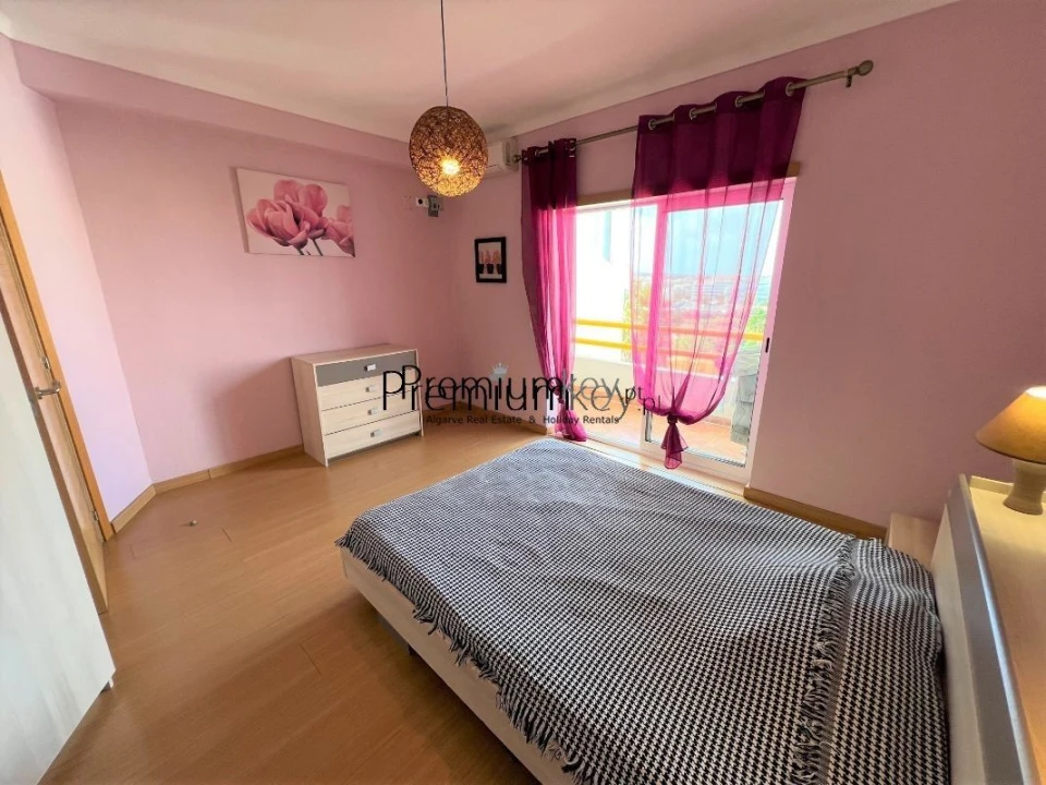 Apartamento T1 para Venda em Albufeira e Olhos de Água Foto 11