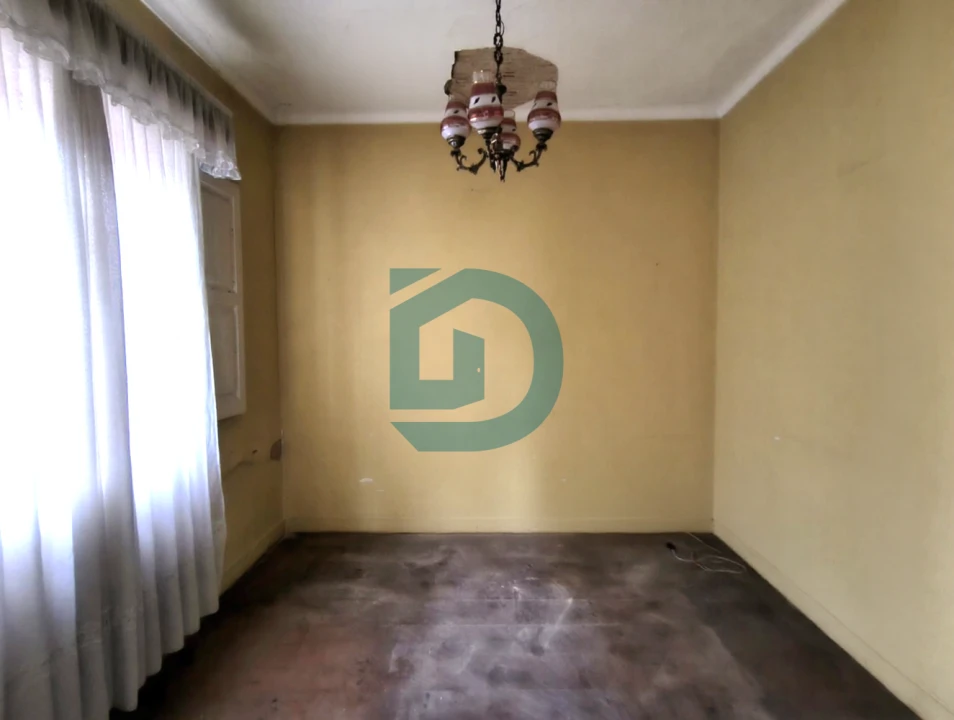 Moradia T4 para Venda em Arvore Foto 4