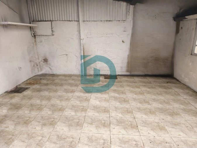 Moradia T4 para Venda em Arvore Foto 7