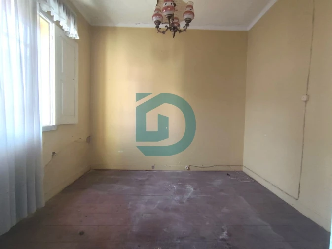 Moradia T4 para Venda em Arvore Foto 5