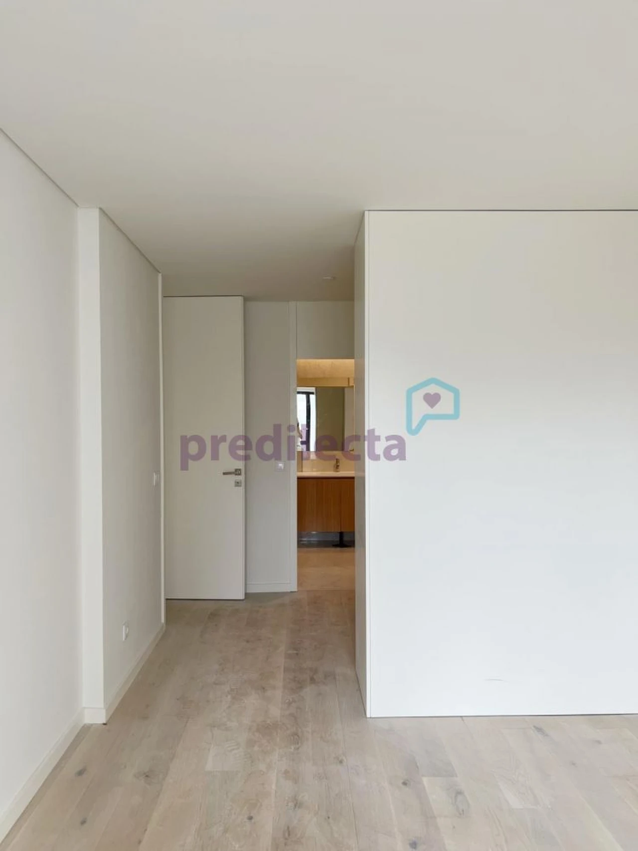 Apartamento T3 para Venda em Cedofeita, Santo Ildefonso, Sé, Miragaia, São Nicolau e Vitória Foto 7