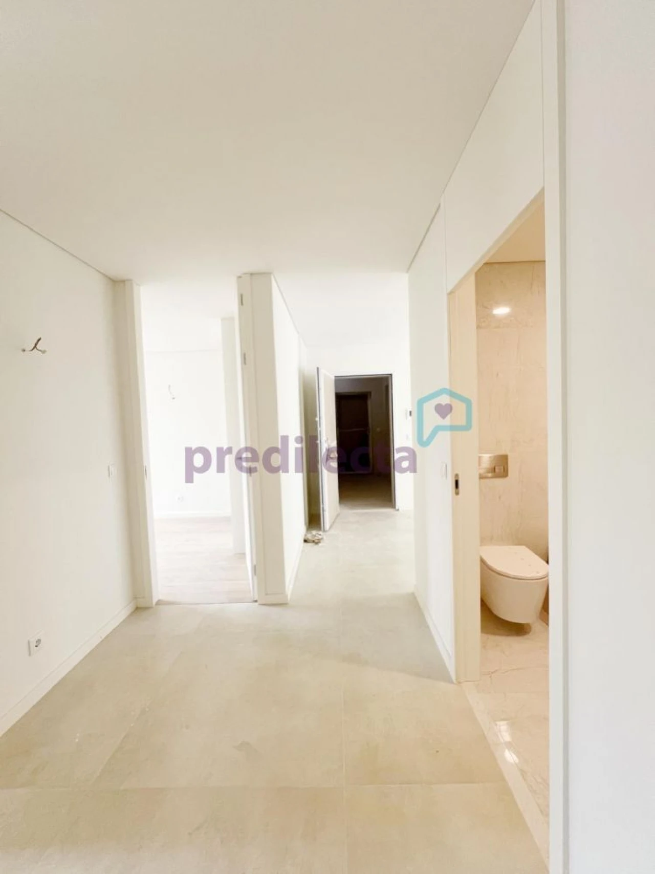 Apartamento T3 para Venda em Cedofeita, Santo Ildefonso, Sé, Miragaia, São Nicolau e Vitória Foto 17