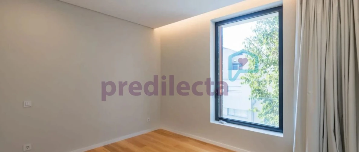 Apartamento T3 para Arrendamento em Aldoar, Foz do Douro e Nevogilde Foto 23