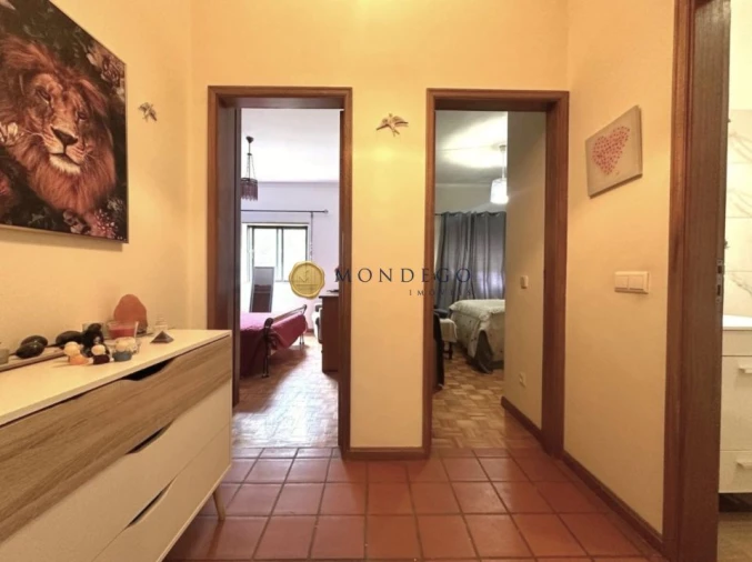 Apartamento T2 para Venda em Santo Antonio dos Olivais Foto 11