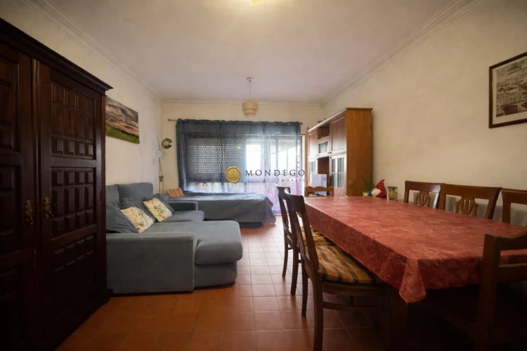 Apartamento T2 para Venda em Santo Antonio dos Olivais