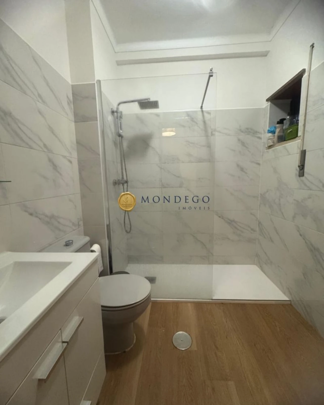 Apartamento T2 para Venda em Santo Antonio dos Olivais Foto 6