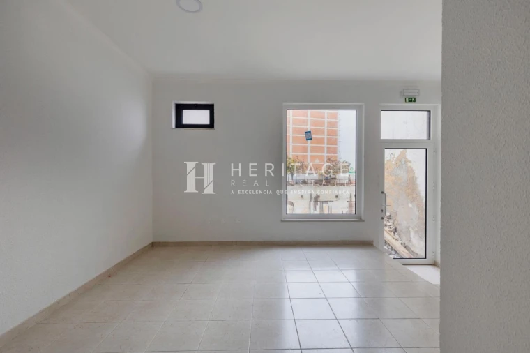 Loja para Venda em Barreiro e Lavradio Foto 8