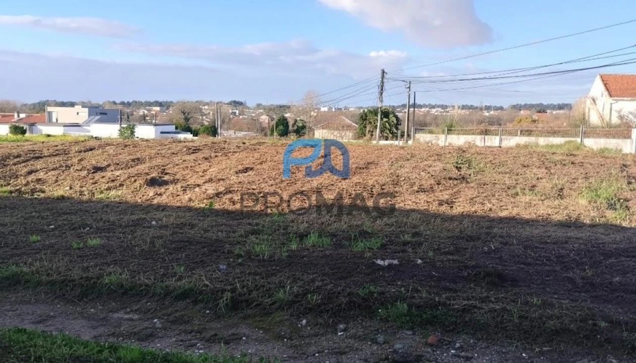 Loja para Venda em Gulpilhares e Valadares Foto 3
