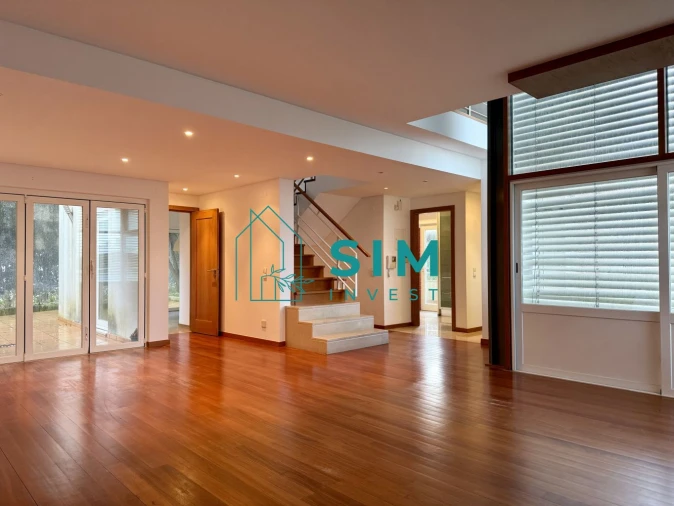 Moradia T3 para Venda em Sesimbra (Castelo) Foto 2