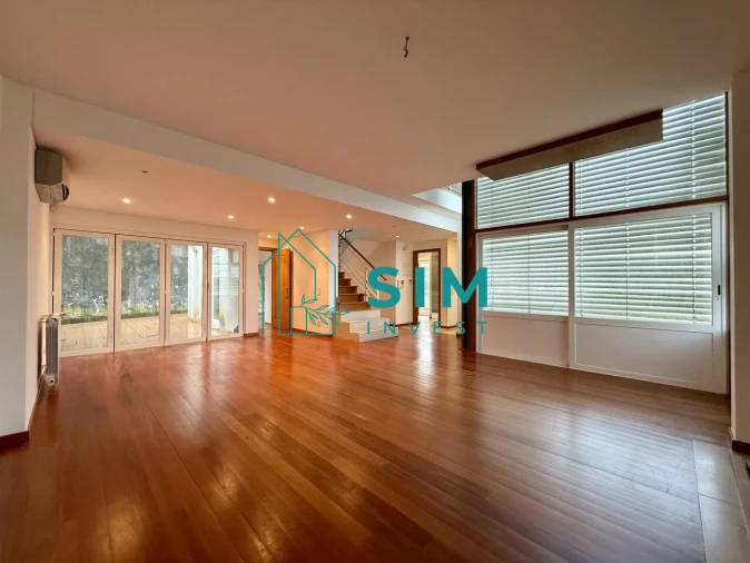 Moradia T3 para Venda em Sesimbra (Castelo) Foto 1