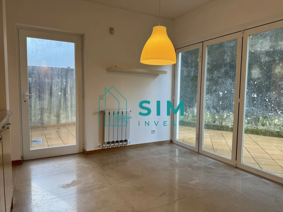 Moradia T3 para Venda em Sesimbra (Castelo) Foto 17