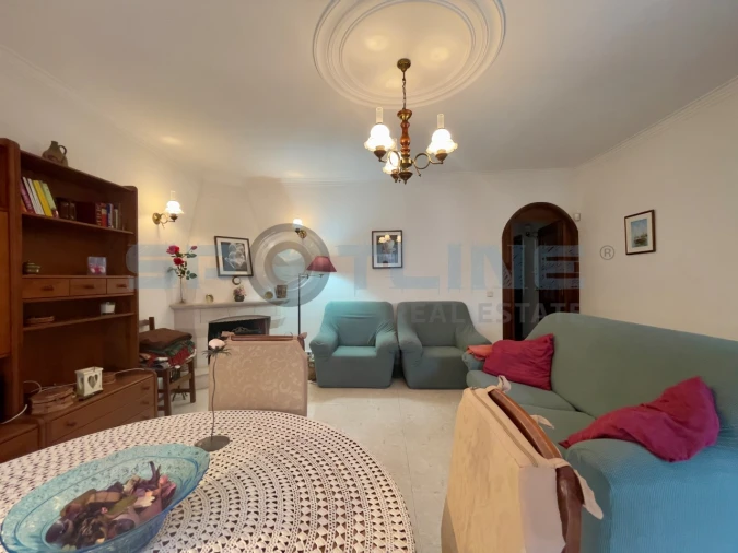 Moradia T6 para Venda em Quinta do Conde Foto 8