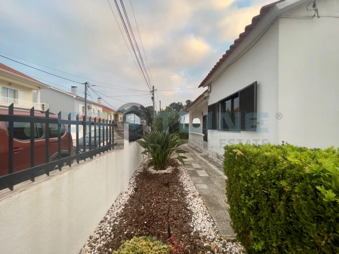 Moradia T6 para Venda em Quinta do Conde Foto 68