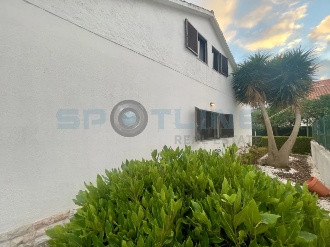 Moradia T6 para Venda em Quinta do Conde Foto 70