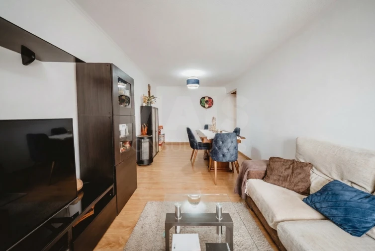 Apartamento T3 para Venda em Santo António dos Cavaleiros e Frielas Foto 7