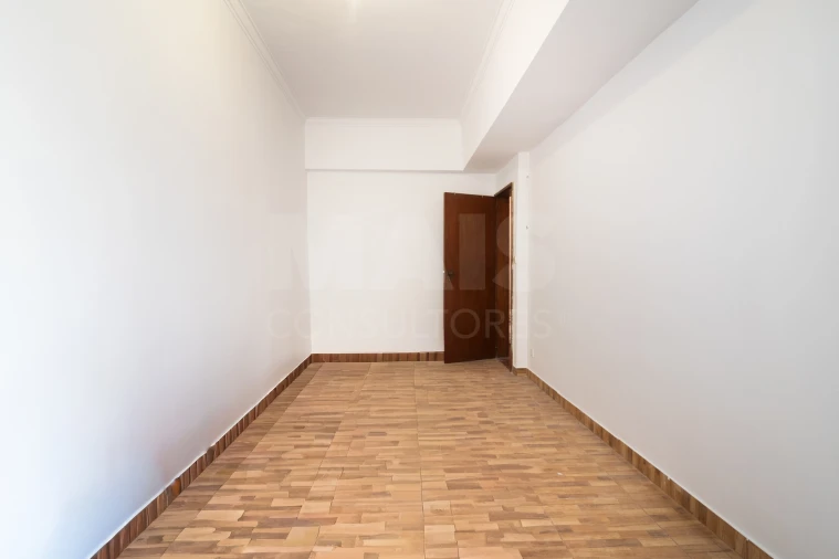 Apartamento para Venda em Agualva e Mira-Sintra Foto 6