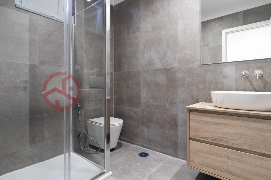 Apartamento T1 para Venda em Alto do Seixalinho, Santo André e Verderena Foto 10