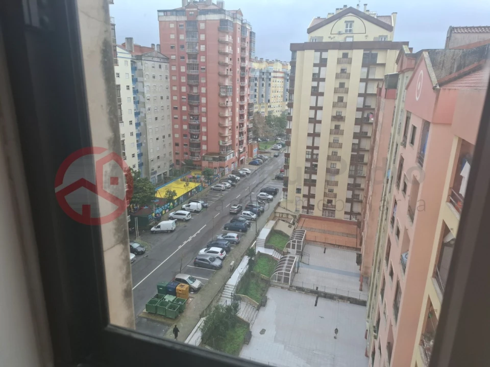 Apartamento T2 para Venda em Algueirão-Mem Martins Foto 10