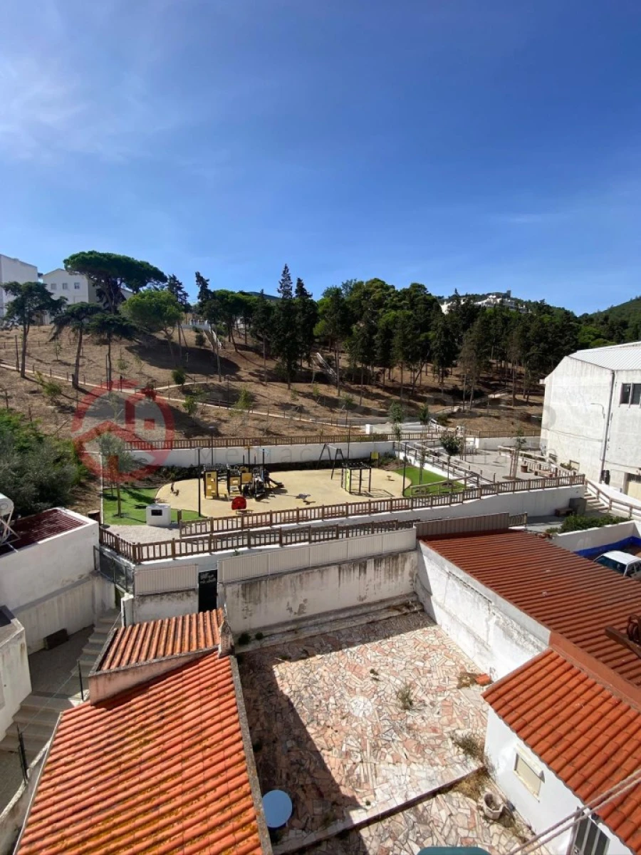 Apartamento T2 para Venda em Sesimbra (Santiago) Foto 18