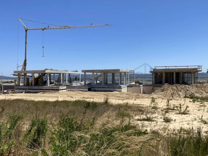 Moradia T3 para Venda em Tornada e Salir do Porto Foto 15