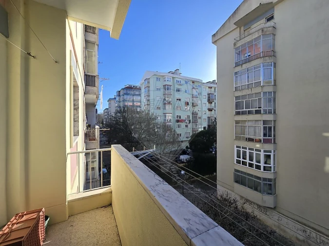 Apartamento T3 para Venda em Massamá e Monte Abraão Foto 20