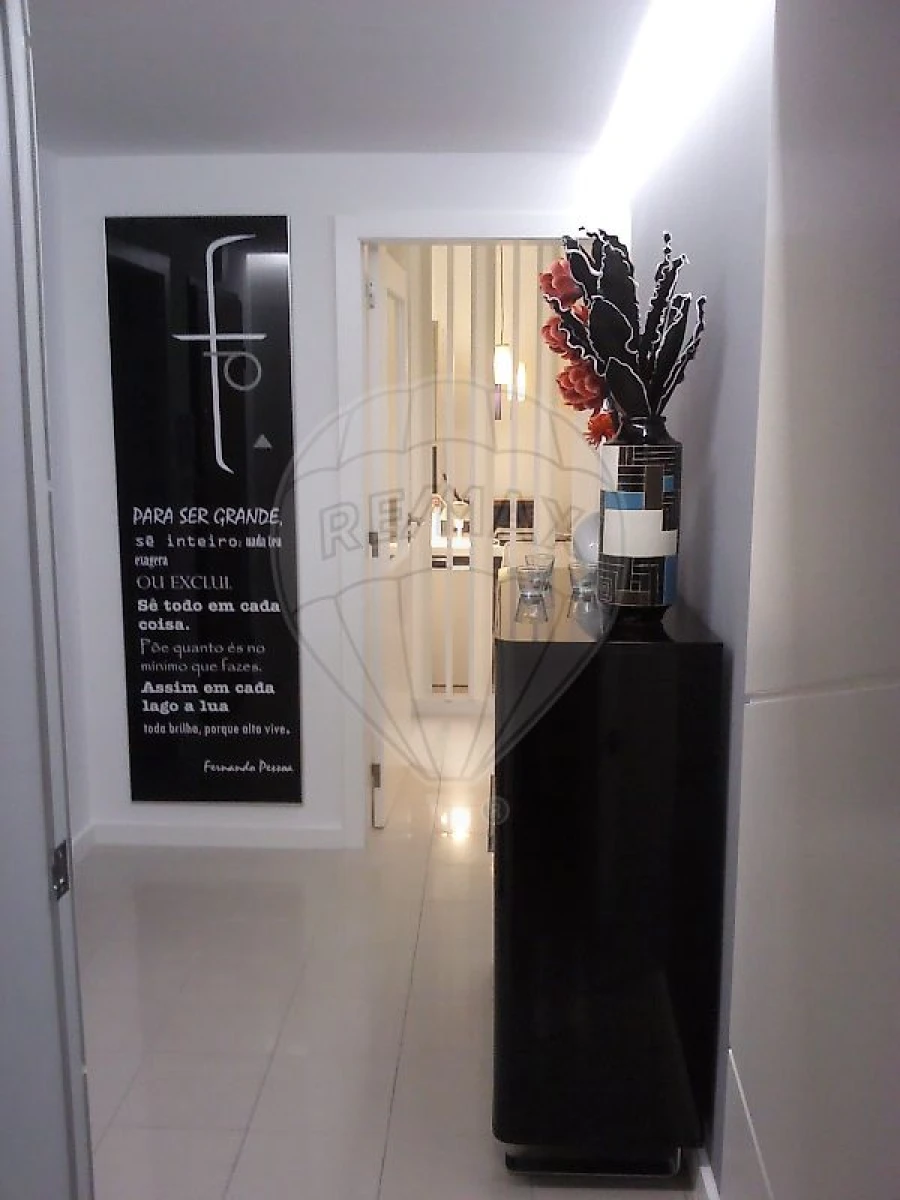 Apartamento T3 para Venda em Carnaxide e Queijas Foto 10