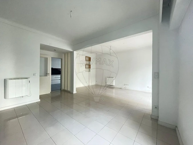 Apartamento T3 para Venda em Carnaxide e Queijas Foto 10