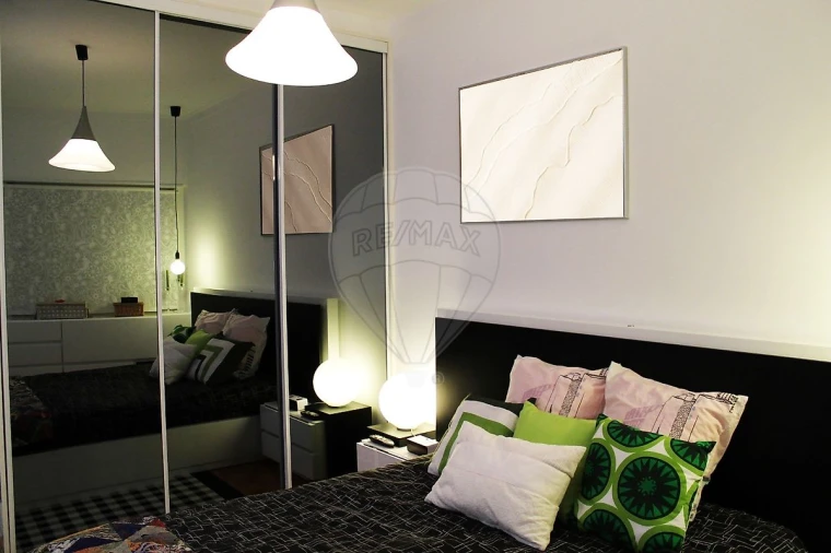 Apartamento T3 para Venda em Carnaxide e Queijas Foto 5