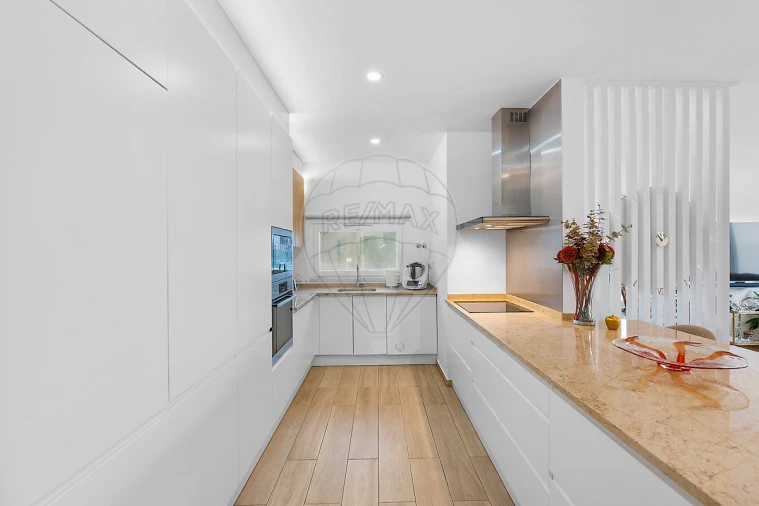 Moradia T2 para Venda em Amora Foto 11