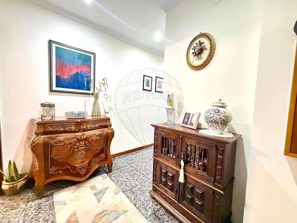 Apartamento T3 para Venda em Gulpilhares e Valadares Foto 9