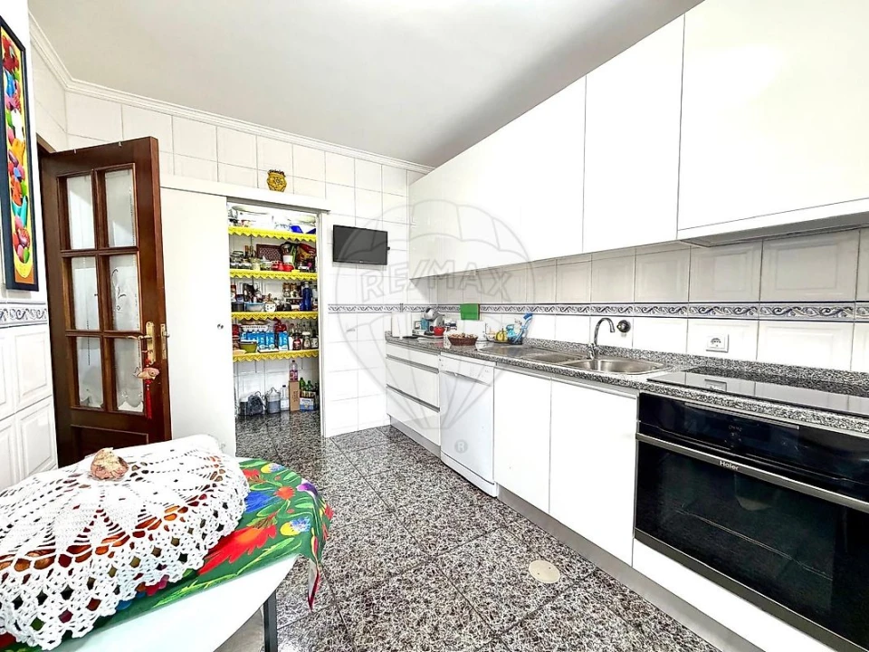 Apartamento T3 para Venda em Gulpilhares e Valadares Foto 23