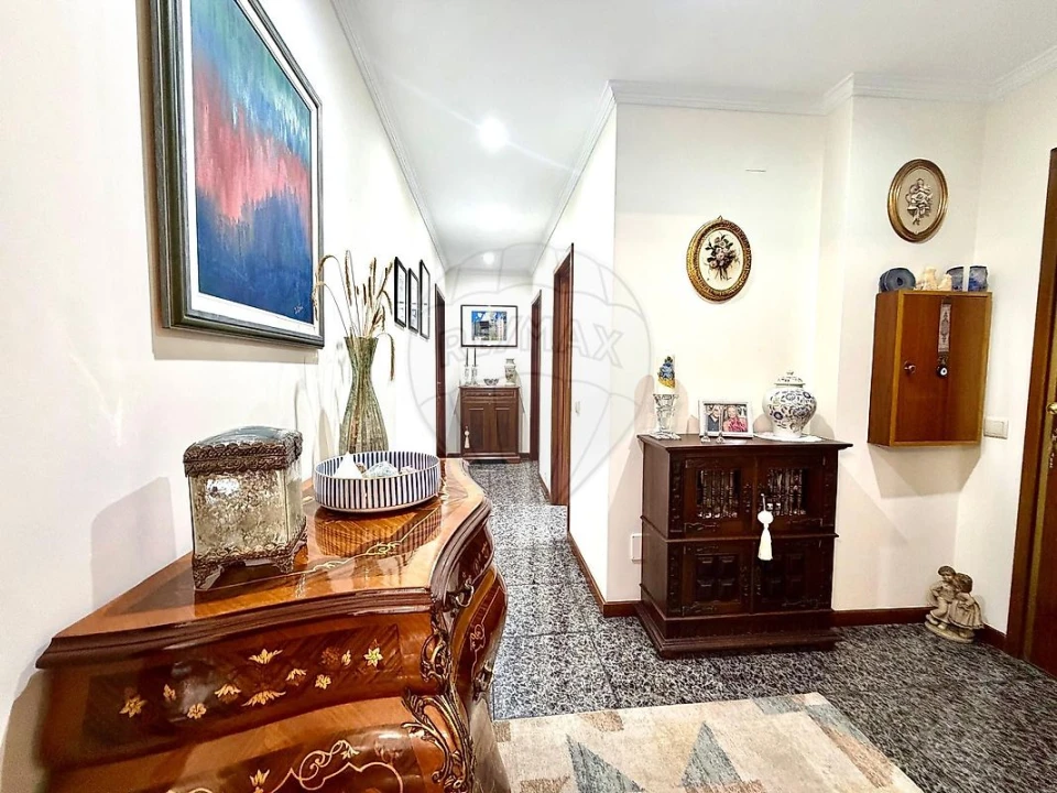 Apartamento T3 para Venda em Gulpilhares e Valadares Foto 10