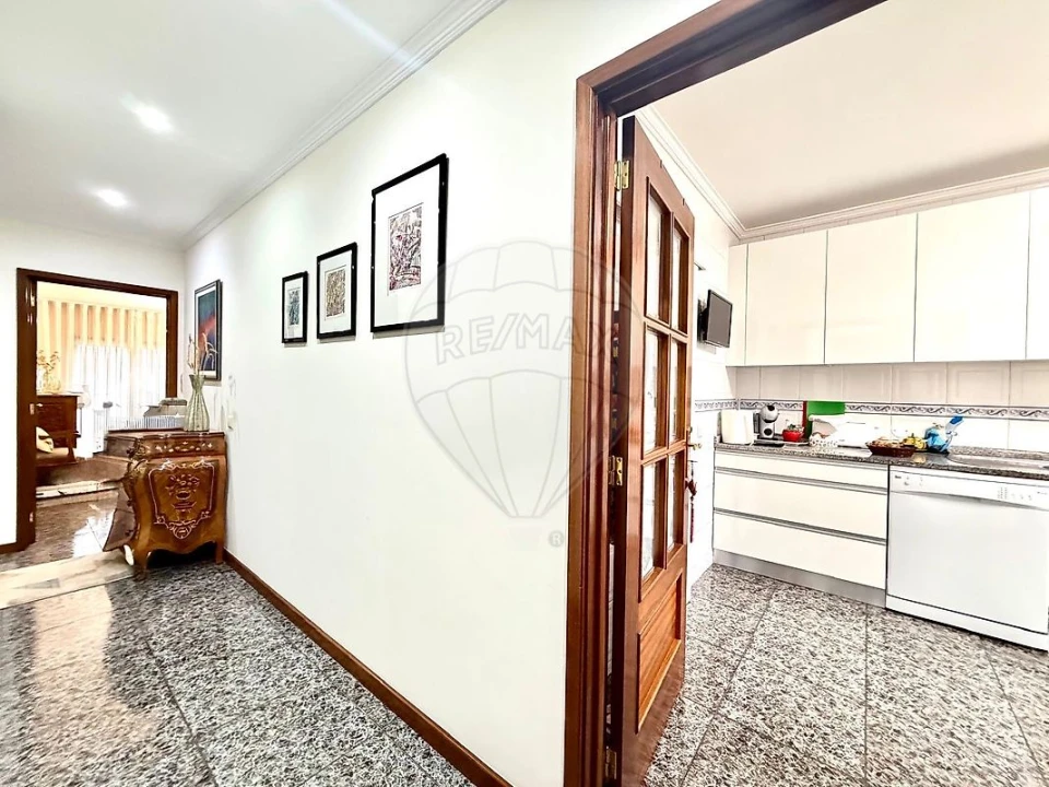 Apartamento T3 para Venda em Gulpilhares e Valadares Foto 22