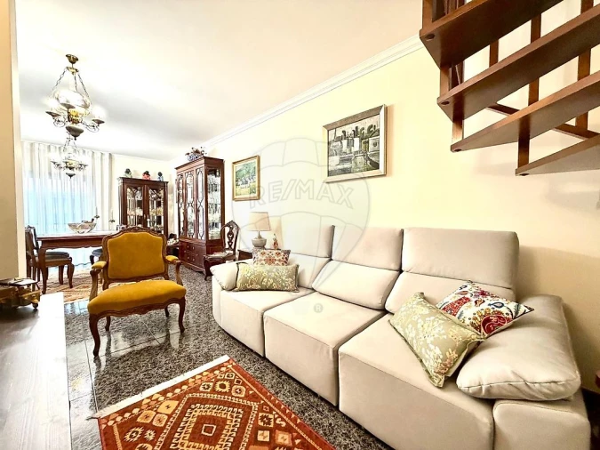 Apartamento T3 para Venda em Gulpilhares e Valadares Foto 16