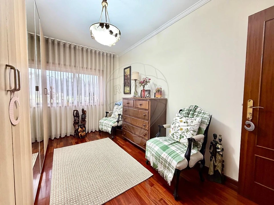 Apartamento T3 para Venda em Gulpilhares e Valadares Foto 32