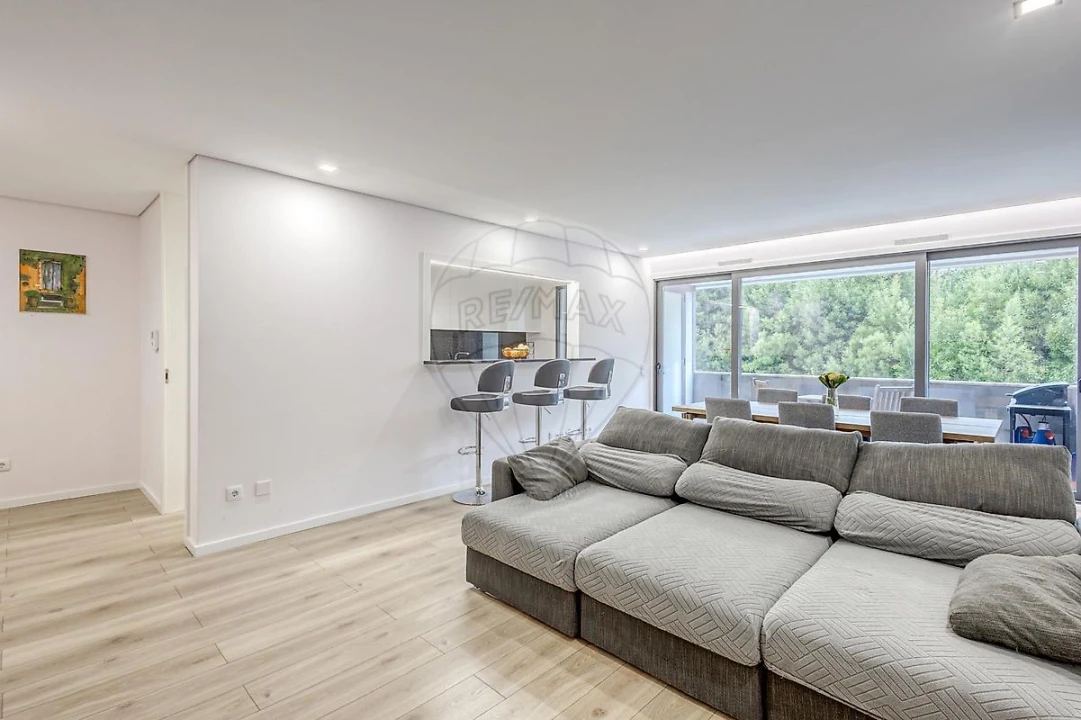 Apartamento T3 para Venda em Espinho Foto 9