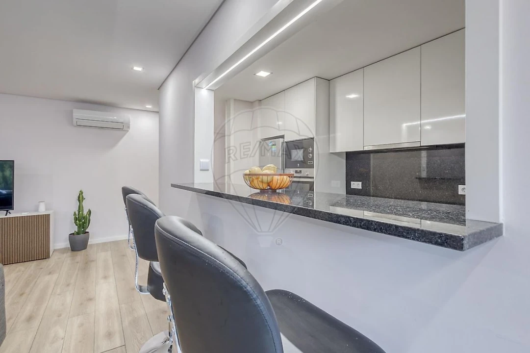 Apartamento T3 para Venda em Espinho Foto 10