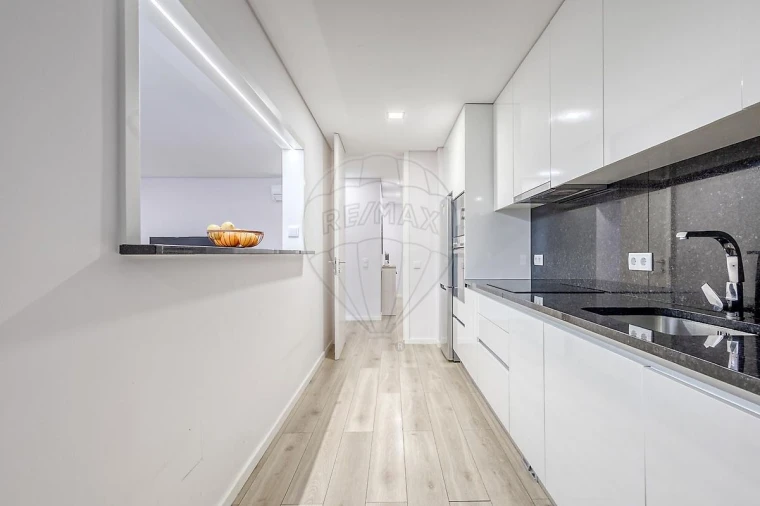 Apartamento T3 para Venda em Espinho Foto 13