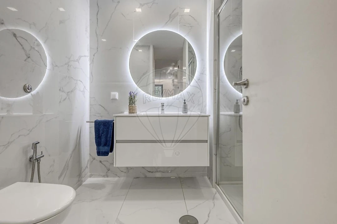 Apartamento T3 para Venda em Espinho Foto 25