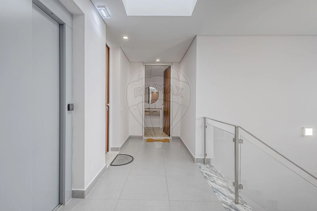 Apartamento T3 para Venda em Espinho Foto 26