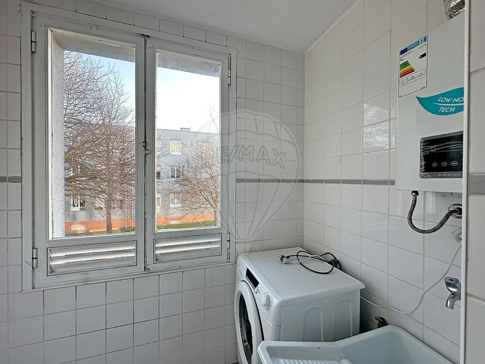 Apartamento T2 para Venda em Gulpilhares e Valadares Foto 6