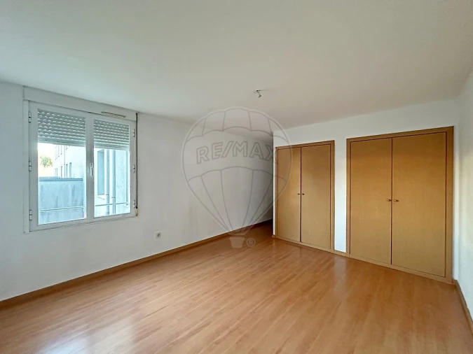 Apartamento T2 para Venda em Gulpilhares e Valadares Foto 5
