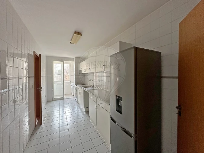Apartamento T2 para Venda em Gulpilhares e Valadares Foto 1