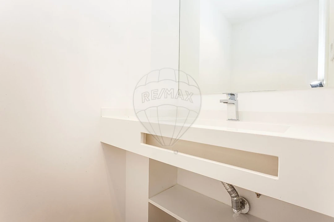 Apartamento T3 para Venda em Beato Foto 16