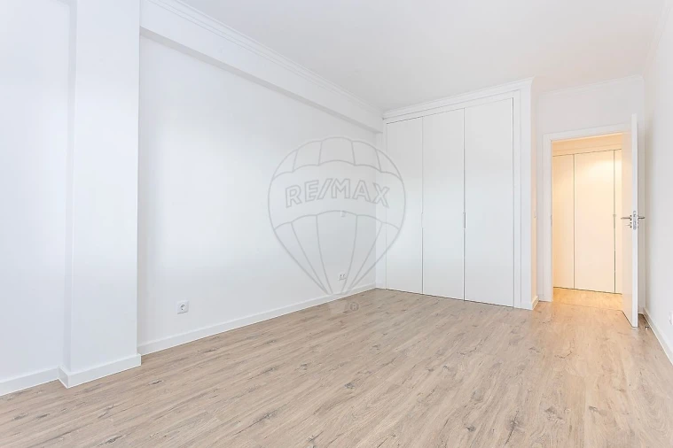 Apartamento T3 para Venda em Beato Foto 29