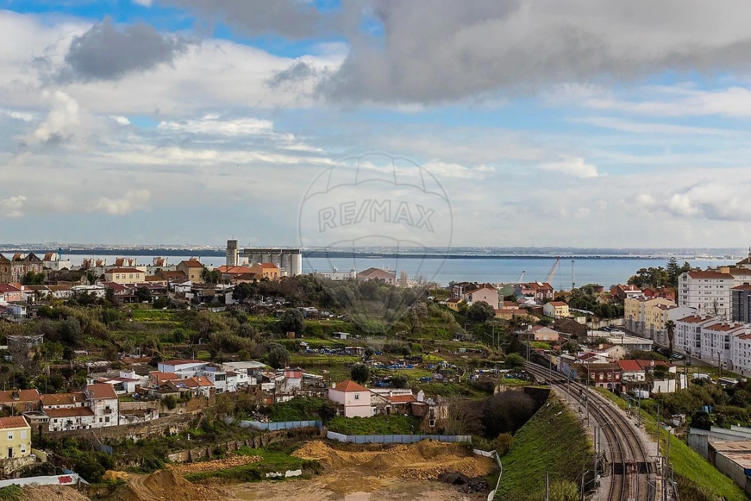 Apartamento T3 para Venda em Beato Foto 14
