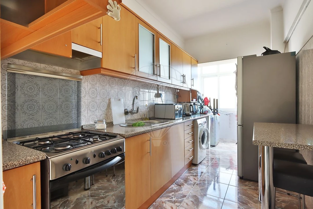 Apartamento T2 para Venda em Mina de Água Foto 5