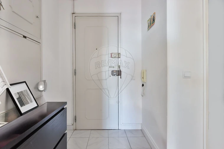 Apartamento T2 para Venda em Mina de Água Foto 10