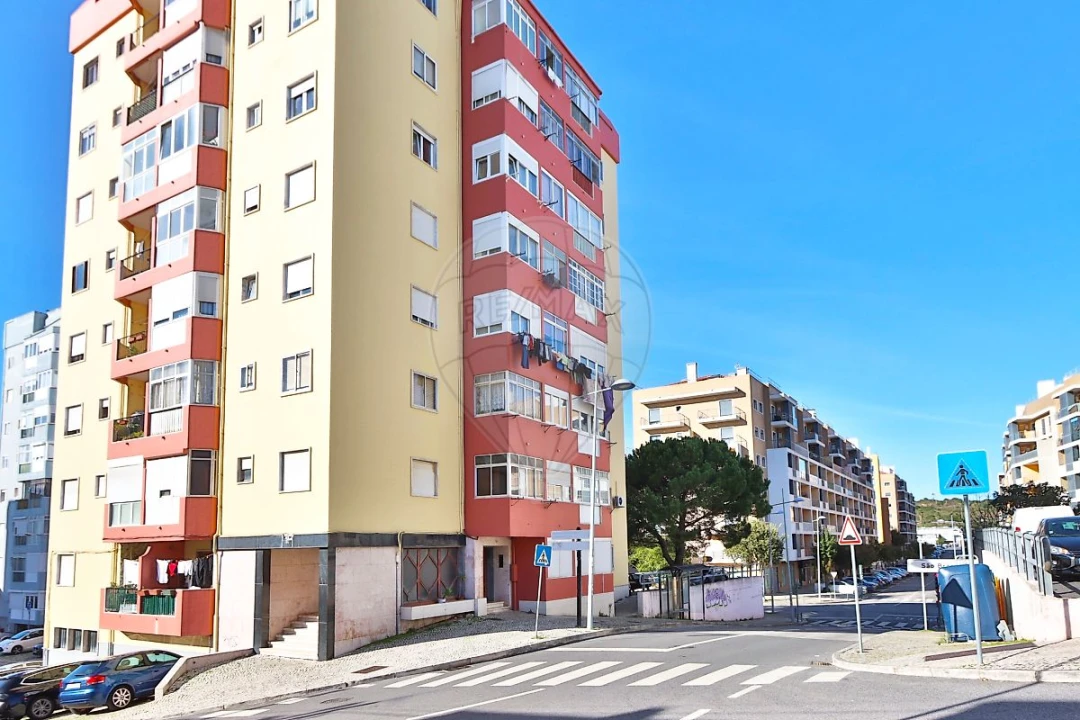 Apartamento T2 para Venda em Mina de Água Foto 12